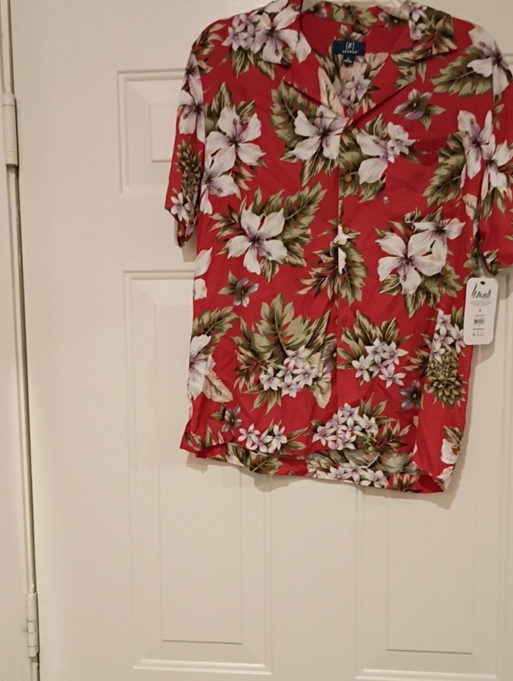 George Red Floral Short-Sleeve Button-Down Shirt
